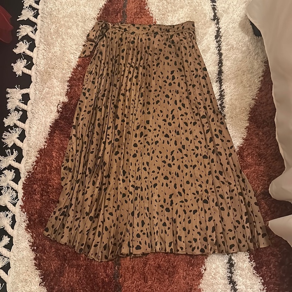 Animal print pleasures satin skirt